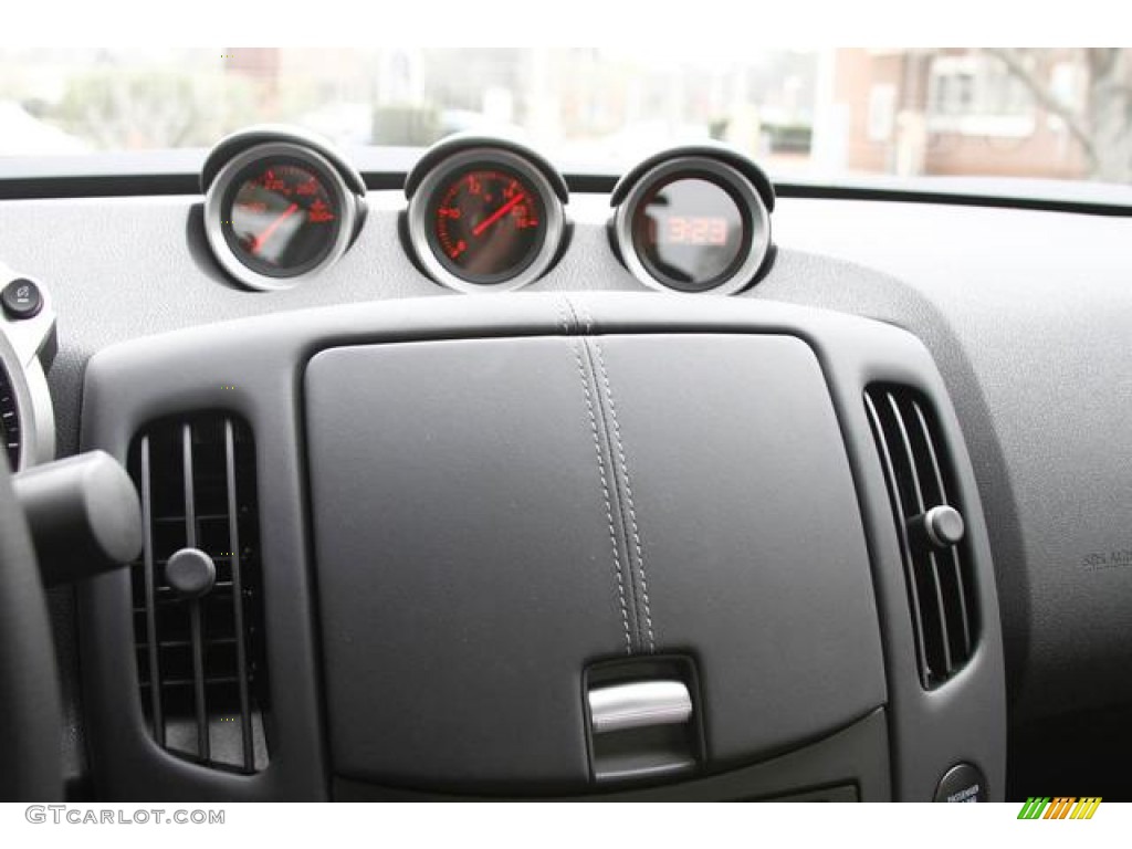 2013 Nissan 370Z Sport Coupe Gauges Photo #76417425