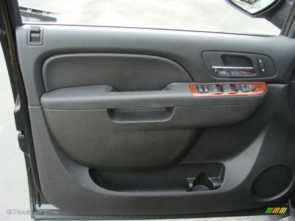 2012 Suburban LT 4x4 - Black / Ebony photo #6