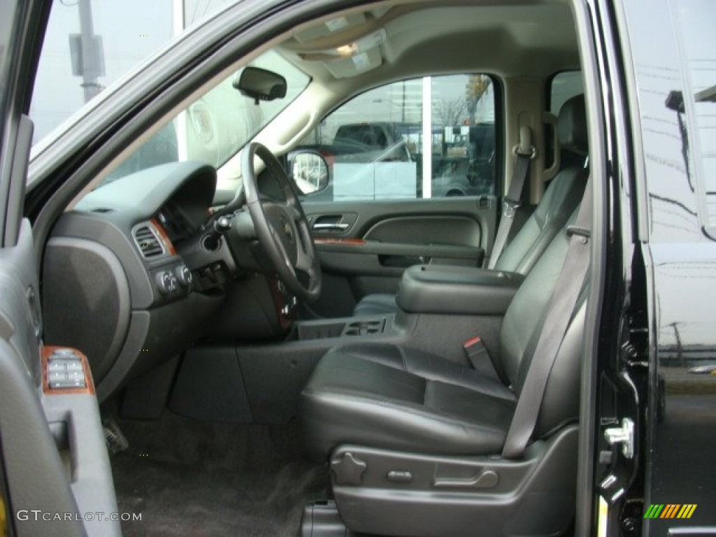 2012 Suburban LT 4x4 - Black / Ebony photo #7