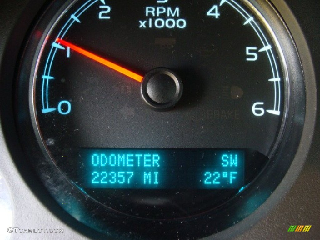 2012 Suburban LT 4x4 - Black / Ebony photo #10