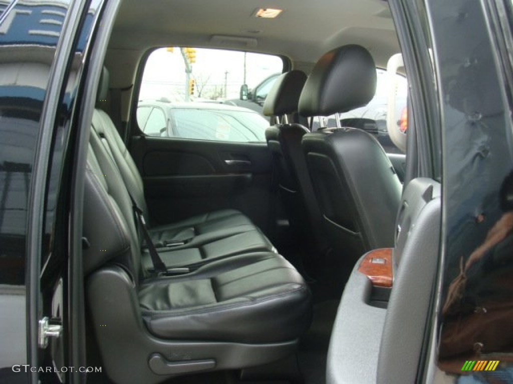2012 Suburban LT 4x4 - Black / Ebony photo #12