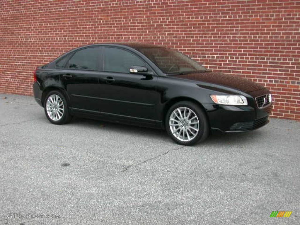 2009 S40 2.4i - Black / Quartz photo #2