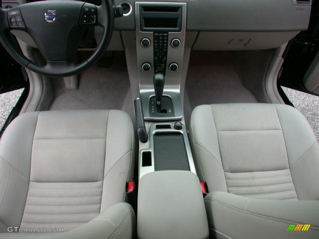 2009 S40 2.4i - Black / Quartz photo #9