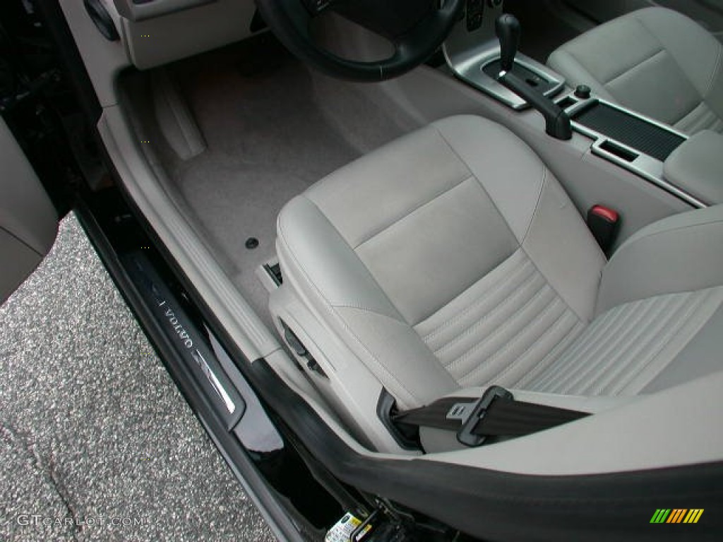 2009 S40 2.4i - Black / Quartz photo #17