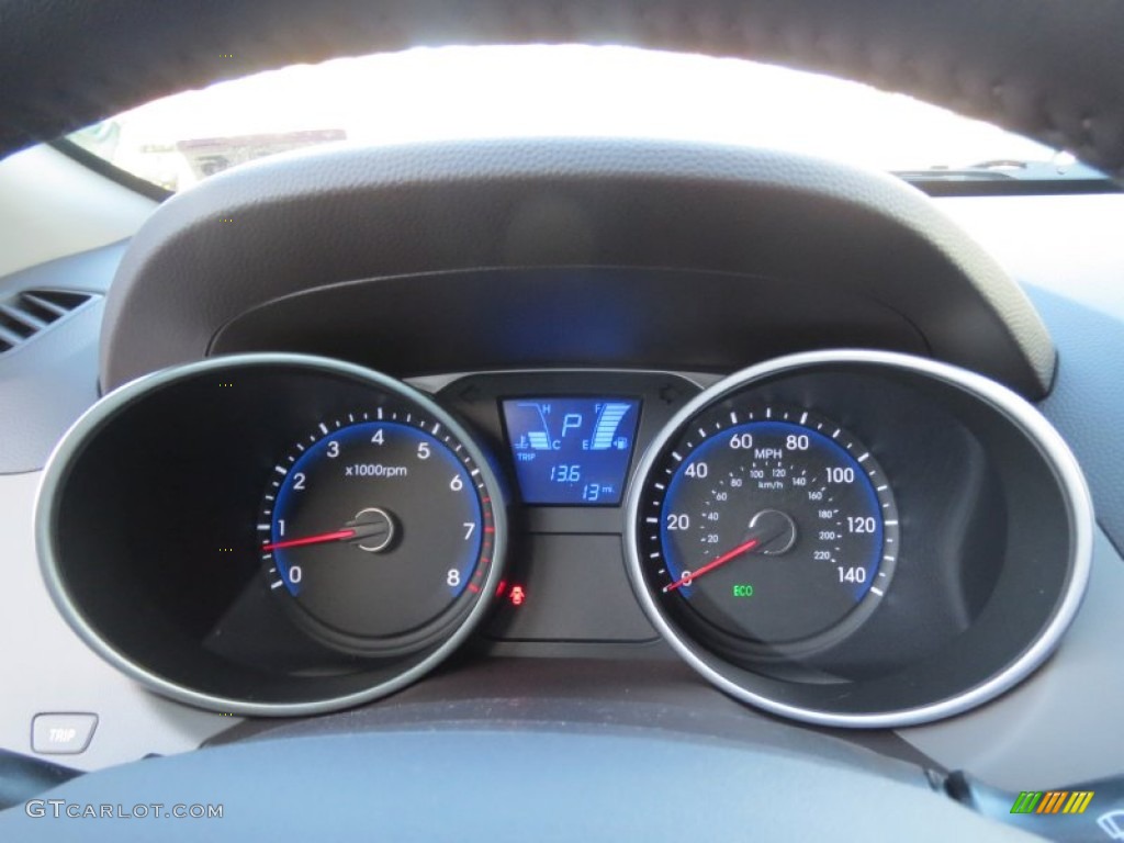 2013 Hyundai Tucson Limited Gauges Photo #76420590