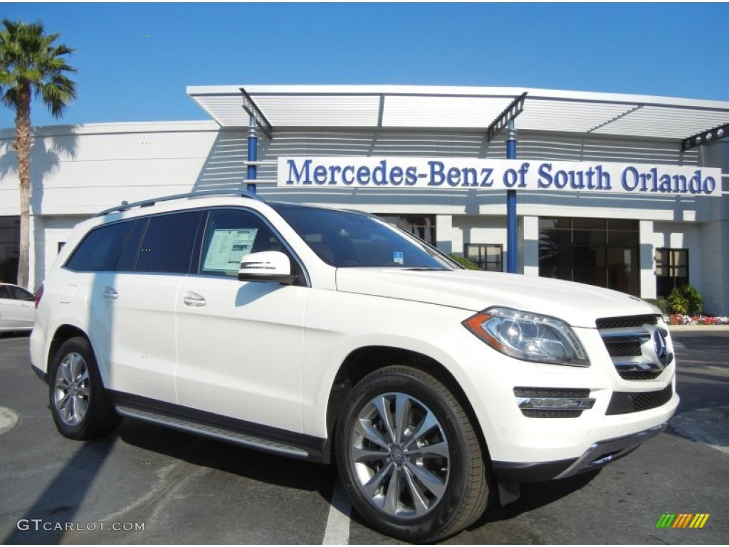 2013 GL 450 4Matic - Diamond White Metallic / Almond Beige photo #1