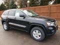 2013 Brilliant Black Crystal Pearl Jeep Grand Cherokee Laredo 4x4  photo #2