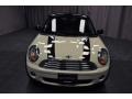 Pepper White - Cooper Hardtop Photo No. 3