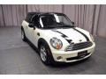 Pepper White - Cooper Hardtop Photo No. 4