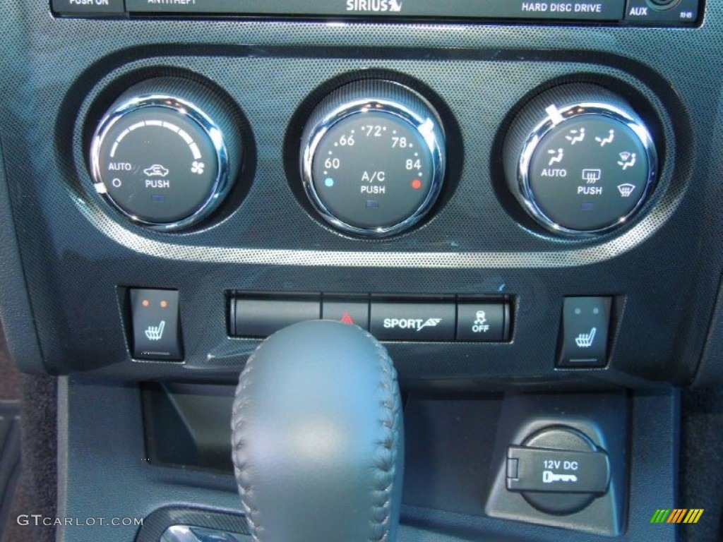2013 Dodge Challenger SXT Plus Controls Photos