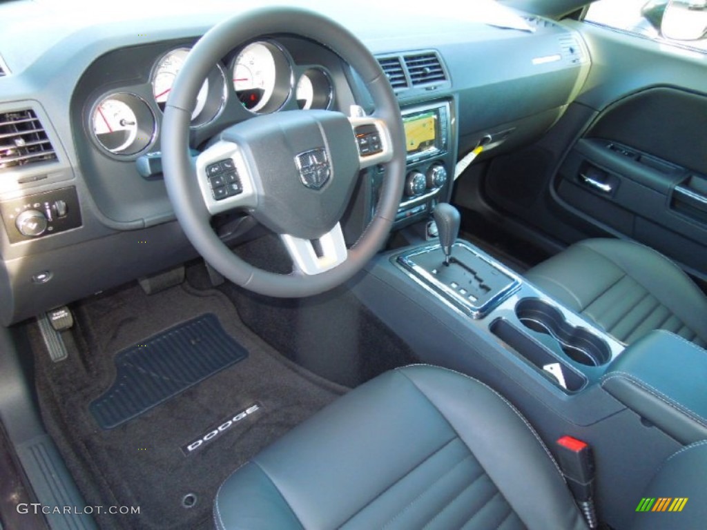 Dark Slate Gray Interior 2013 Dodge Challenger SXT Plus Photo #76425003