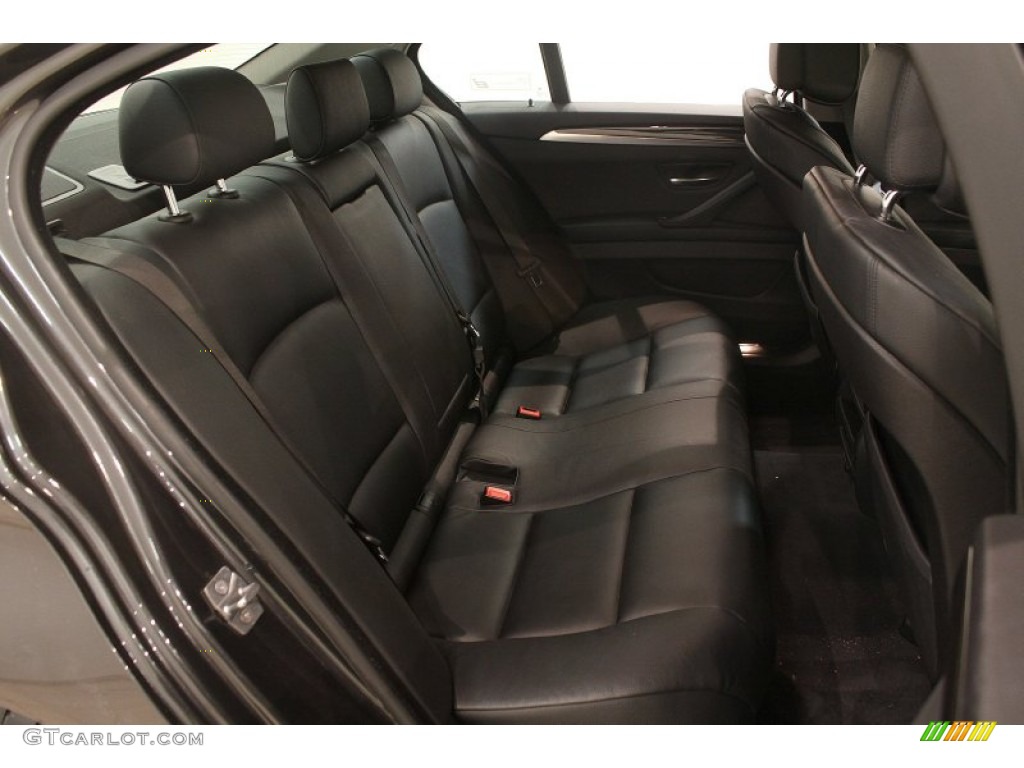 Black Interior 2011 BMW 5 Series 535i xDrive Sedan Photo #76429251