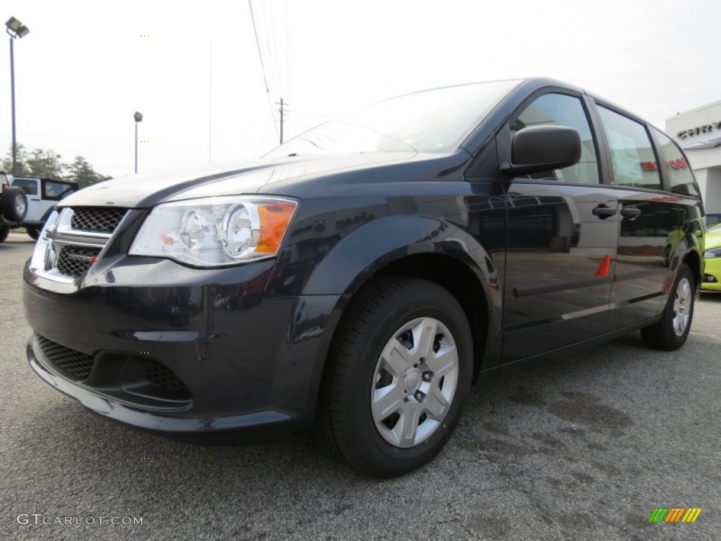 2013 Grand Caravan American Value Package - Maximum Steel Metallic / Black/Light Graystone photo #3