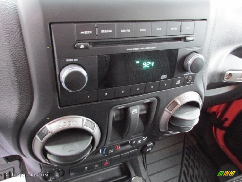 2012 Jeep Wrangler Sport S 4x4 Audio System Photo #76430565