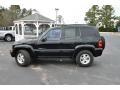 2003 Black Clearcoat Jeep Liberty Limited 4x4  photo #8