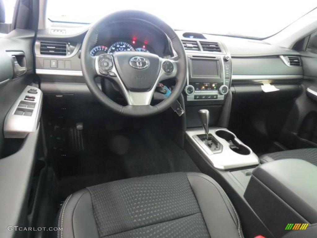 2013 Camry SE - Cosmic Gray Metallic / Black photo #5