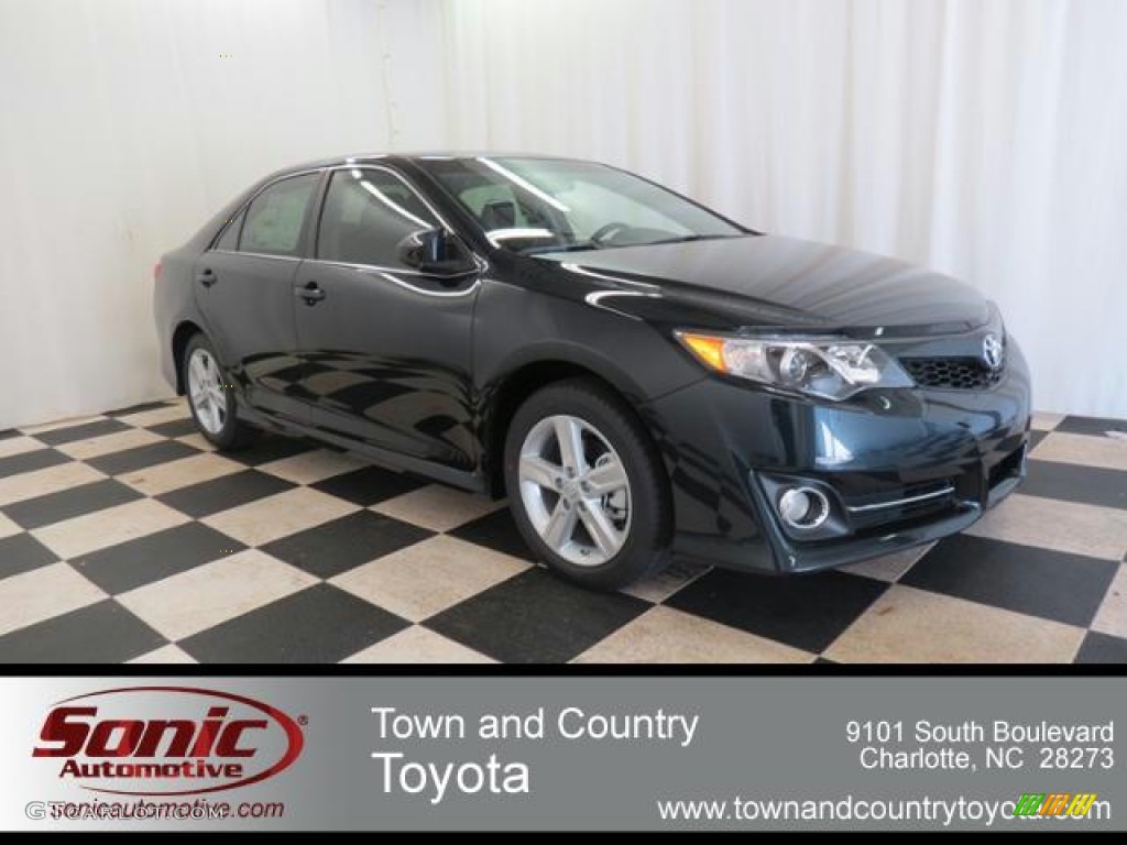 2013 Camry SE - Cosmic Gray Metallic / Black photo #1
