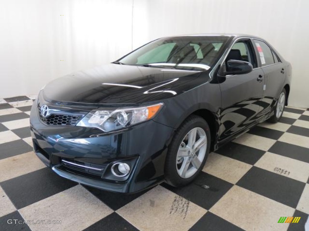 2013 Camry SE - Cosmic Gray Metallic / Black photo #3