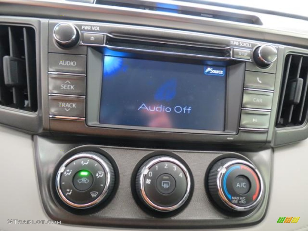 2013 Toyota RAV4 LE Controls Photo #76433028