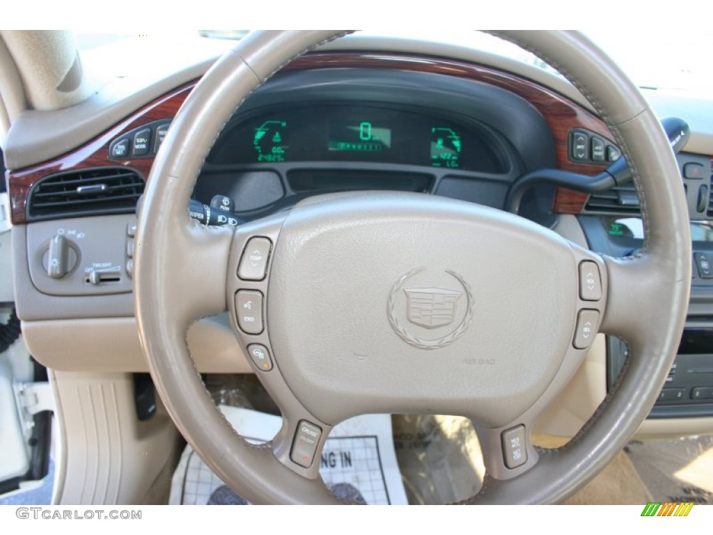 2005 Cadillac DeVille Sedan Cashmere Steering Wheel Photo #76435079