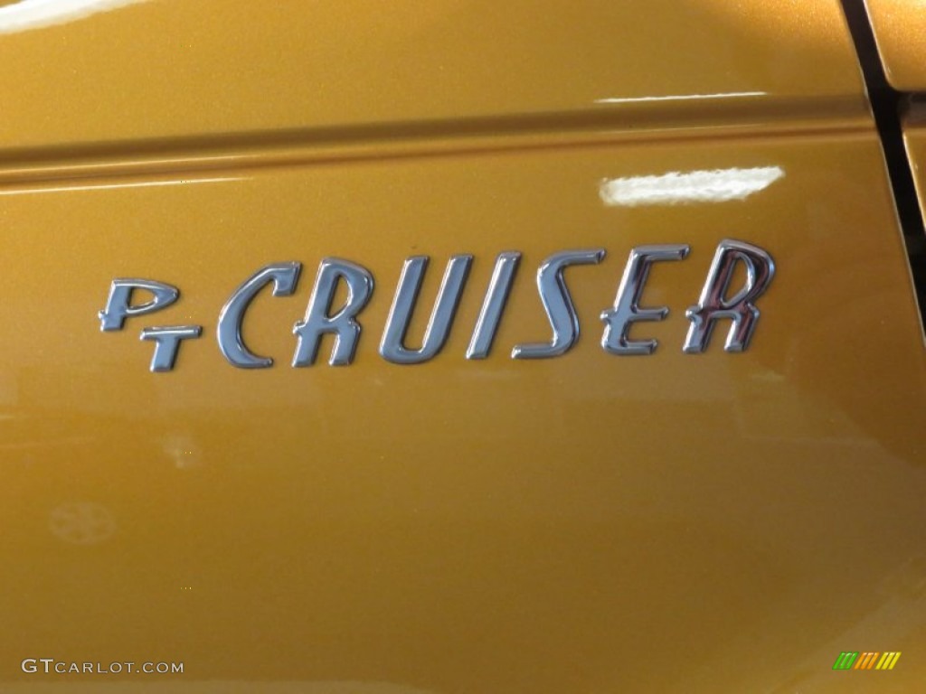 2002 PT Cruiser Dream Cruiser Series 1 - Inca Gold Pearlcoat / Gray photo #9