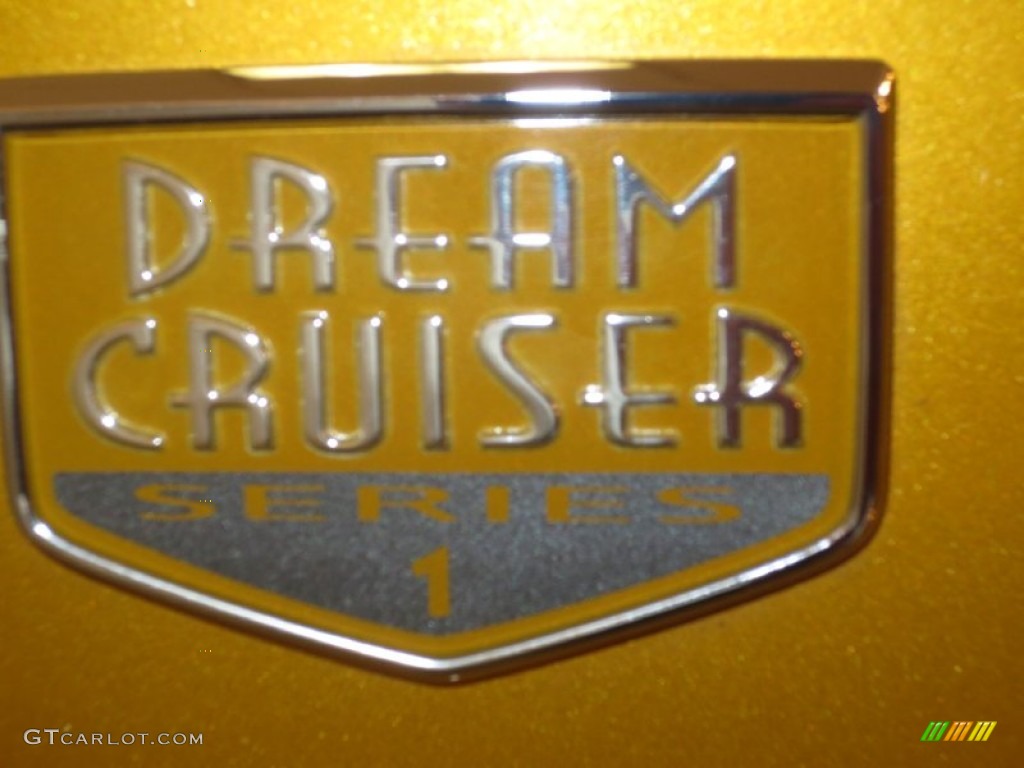 2002 PT Cruiser Dream Cruiser Series 1 - Inca Gold Pearlcoat / Gray photo #10