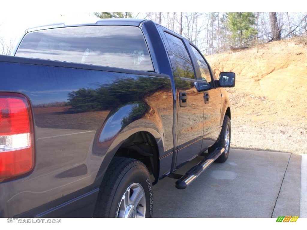 2005 F150 XLT SuperCrew - True Blue Metallic / Medium Flint/Dark Flint Grey photo #11