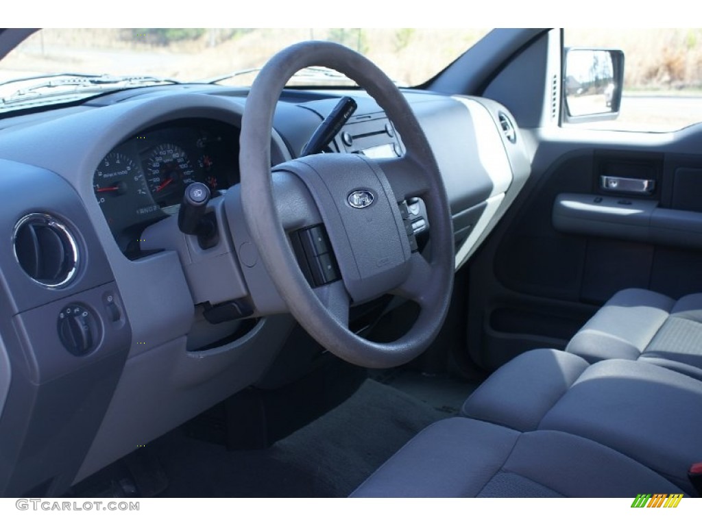 2005 F150 XLT SuperCrew - True Blue Metallic / Medium Flint/Dark Flint Grey photo #18