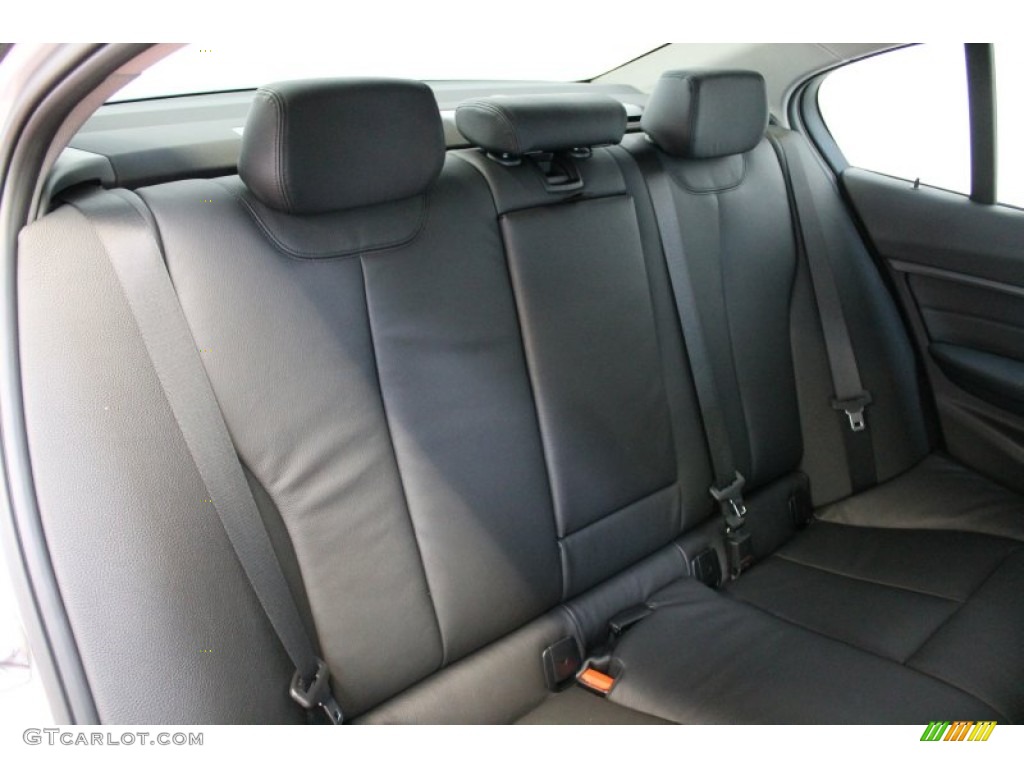 2013 3 Series 328i xDrive Sedan - Glacier Silver Metallic / Black photo #11