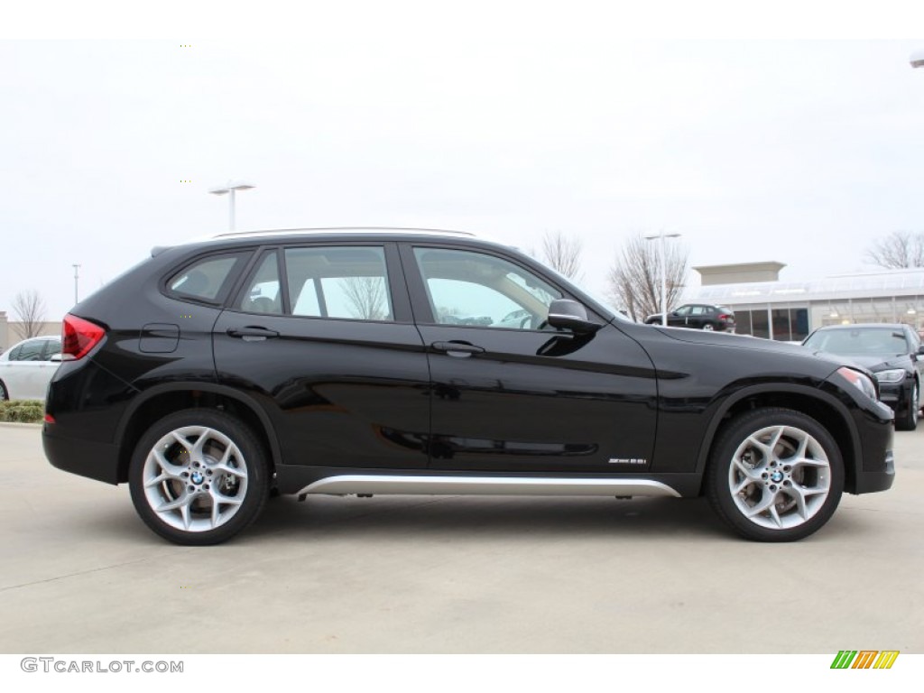 2013 X1 sDrive 28i - Jet Black / Beige photo #4