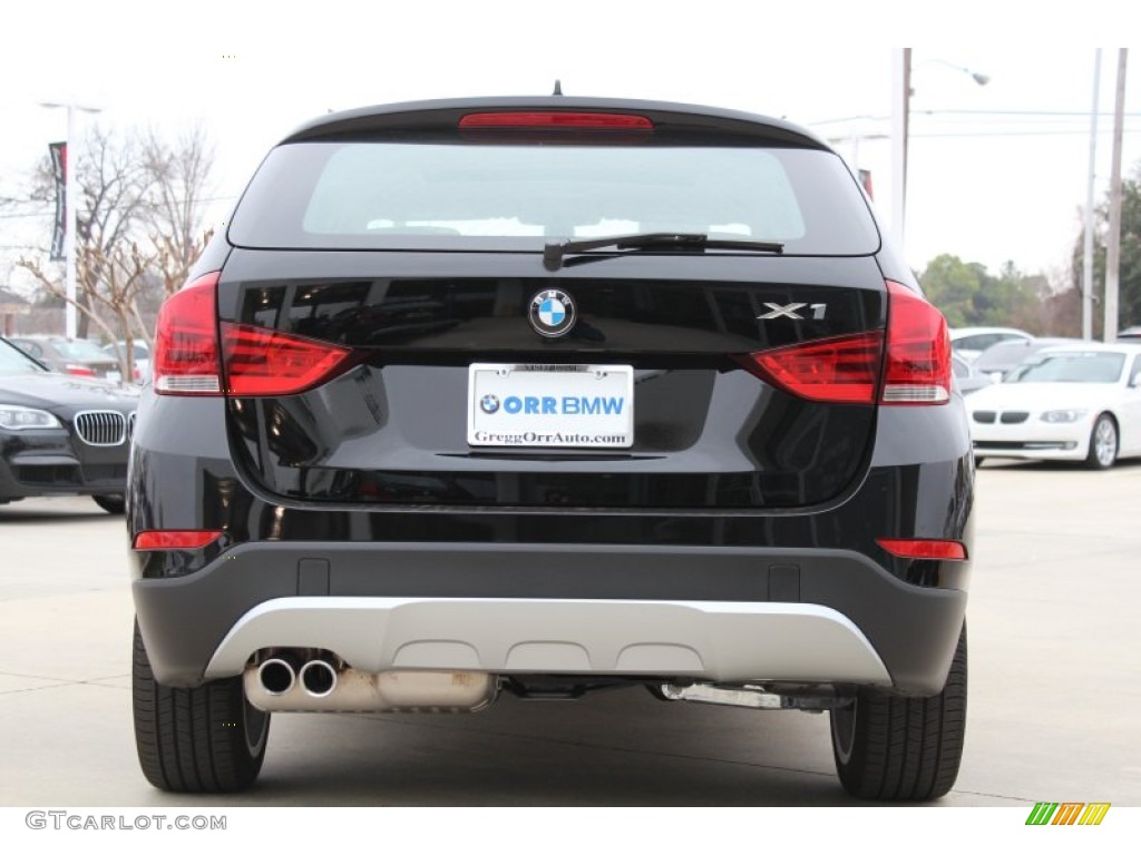 2013 X1 sDrive 28i - Jet Black / Beige photo #8