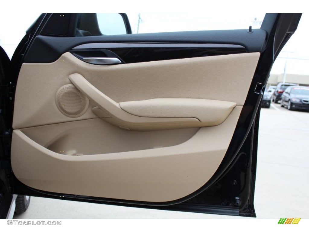2013 X1 sDrive 28i - Jet Black / Beige photo #14