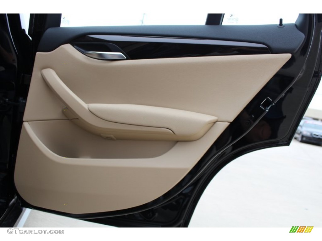 2013 X1 sDrive 28i - Jet Black / Beige photo #18