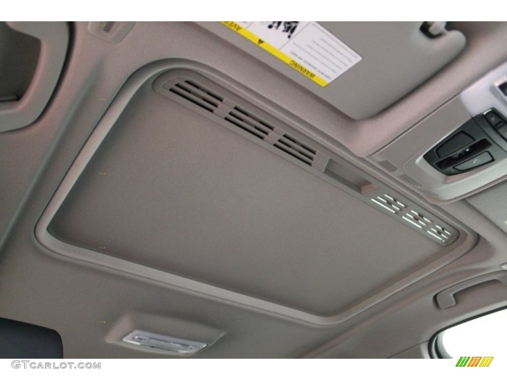 2013 3 Series 328i xDrive Sedan - Alpine White / Black photo #11
