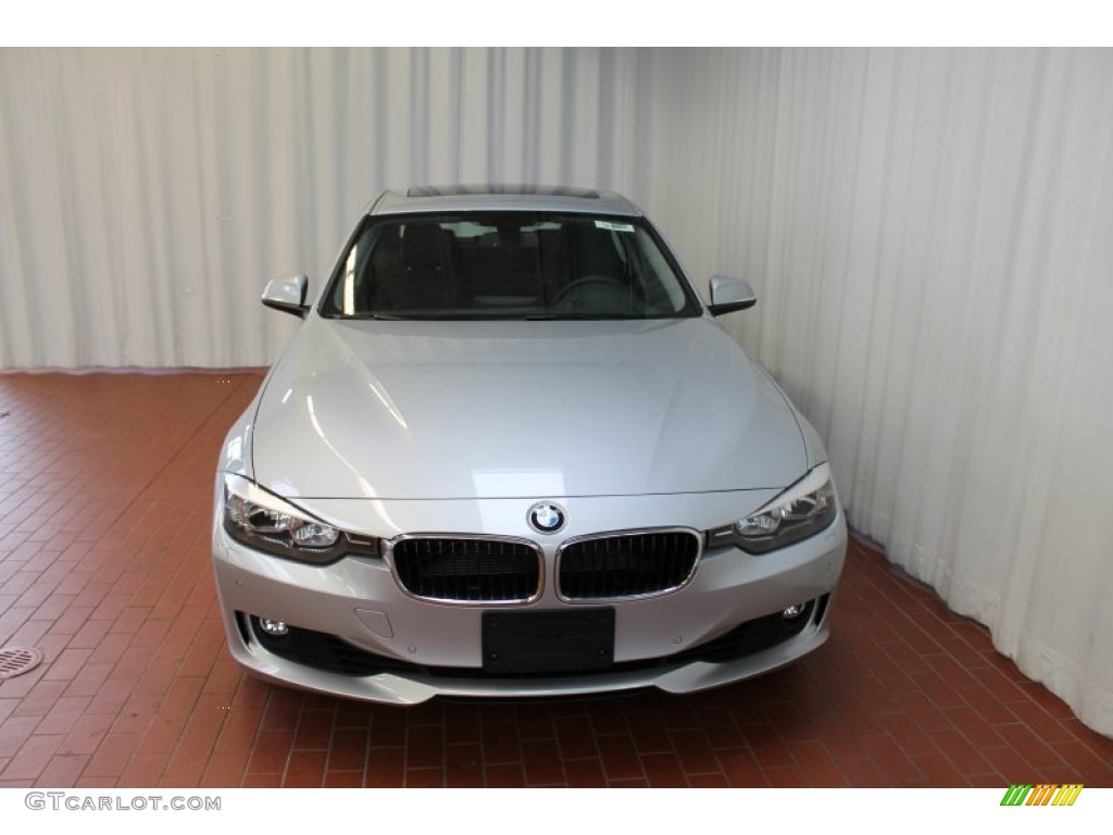 2013 3 Series 328i xDrive Sedan - Glacier Silver Metallic / Black photo #2