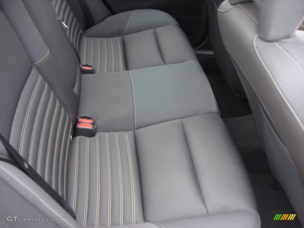 2008 Volvo S40 2.4i Rear Seat Photos