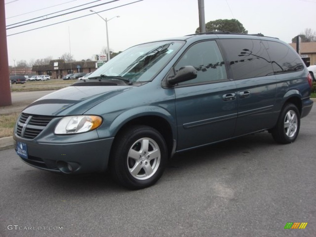 Magnesium Pearl 2005 Dodge Grand Caravan SXT Exterior Photo #76438751