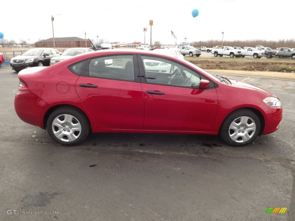 2013 Dart SE - Redline 2-Coat Pearl / Black photo #4