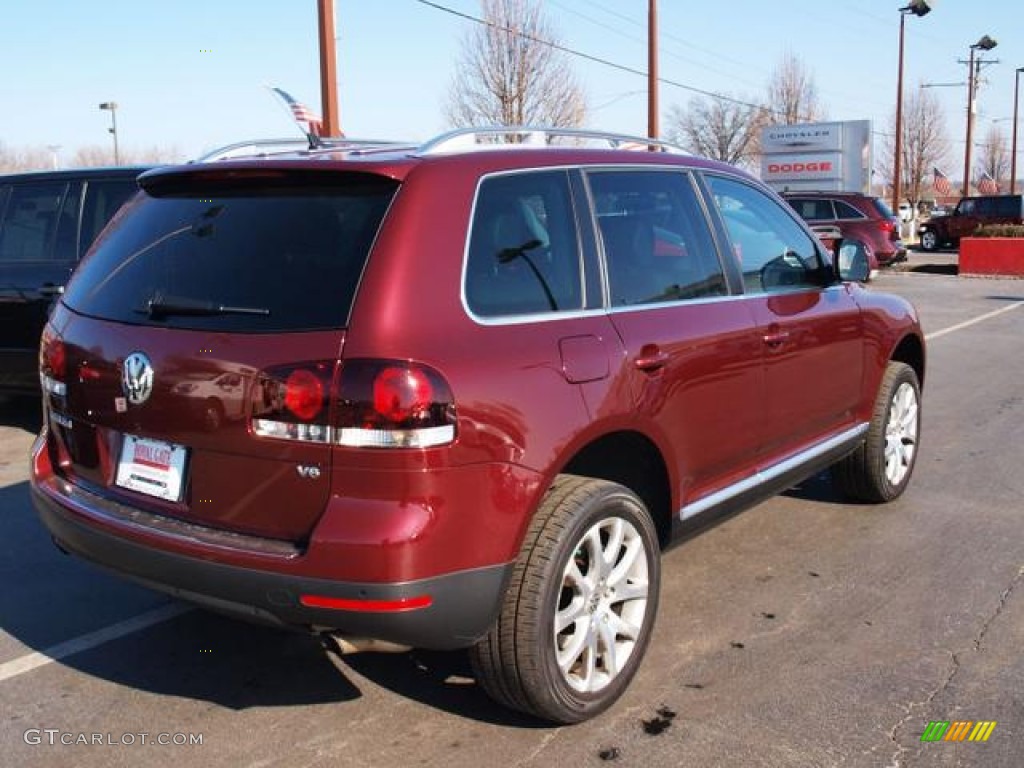 2008 Touareg 2 VR6 - Cranberry Red Metallic / Anthracite photo #3