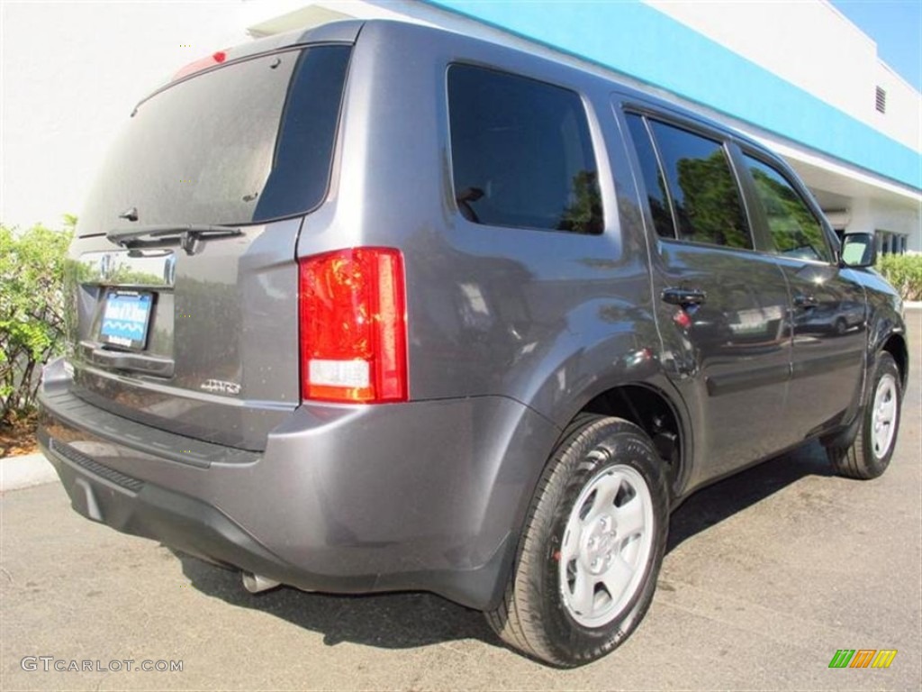 2013 Pilot LX 4WD - Polished Metal Metallic / Gray photo #3