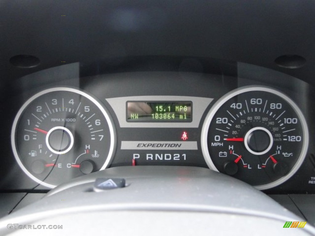 2006 Ford Expedition XLT 4x4 Gauges Photo #76445108
