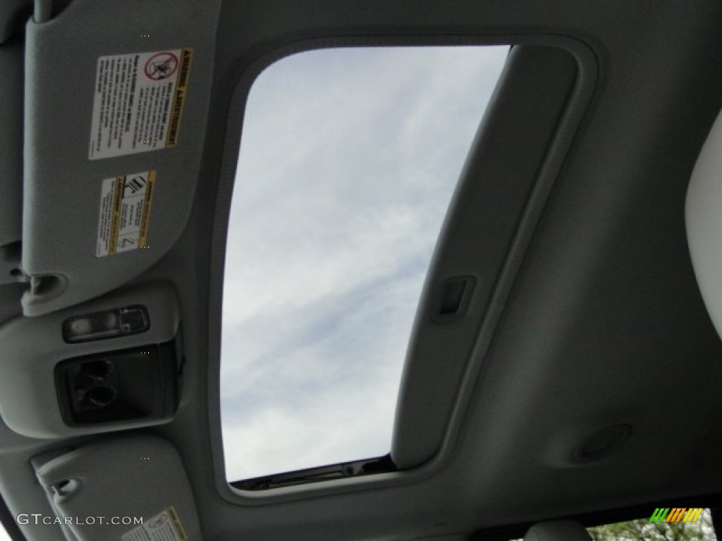 2006 Expedition XLT 4x4 - Medium Wedgewood Blue Metallic / Medium Flint Grey photo #21