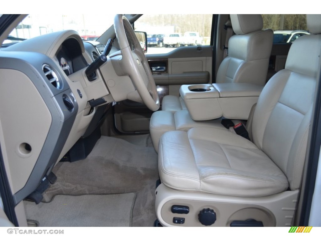 Tan Interior 2004 Ford F150 Lariat SuperCrew 4x4 Photo #76445486