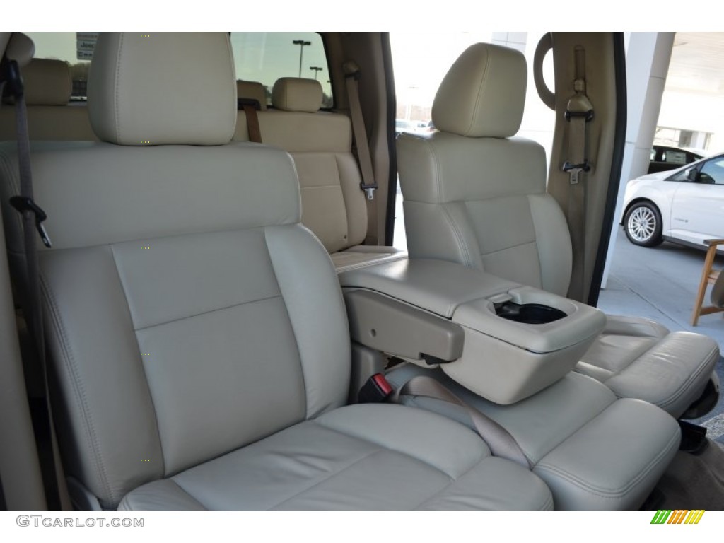 Tan Interior 2004 Ford F150 Lariat SuperCrew 4x4 Photo #76445561