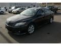 Black - Camry SE Photo No. 4