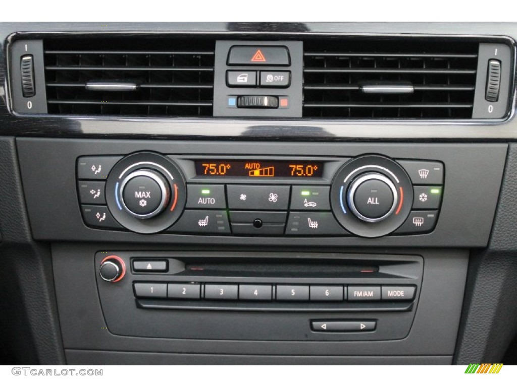 2011 BMW 3 Series 328i Convertible Controls Photo #76446746