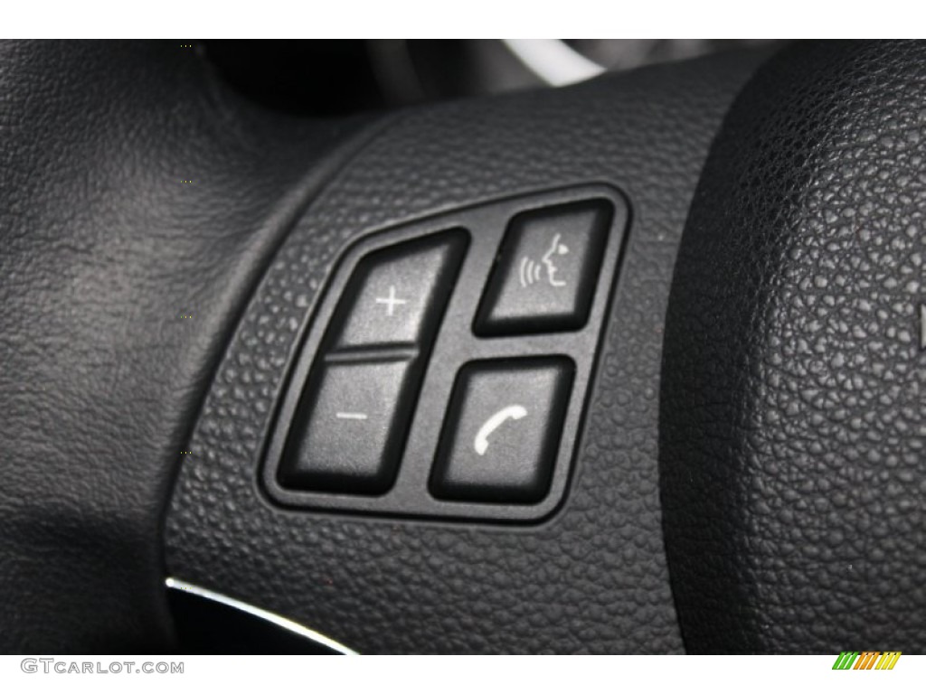 2011 BMW 3 Series 328i Convertible Controls Photo #76446785