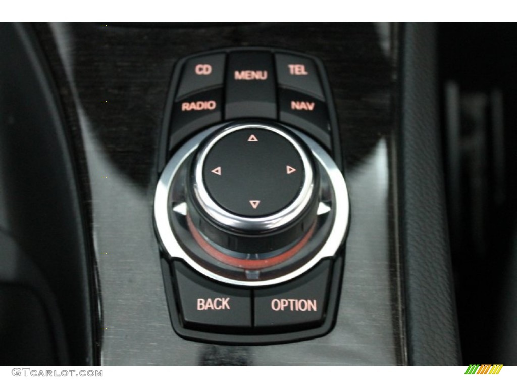 2011 BMW 3 Series 328i Convertible Controls Photo #76446848