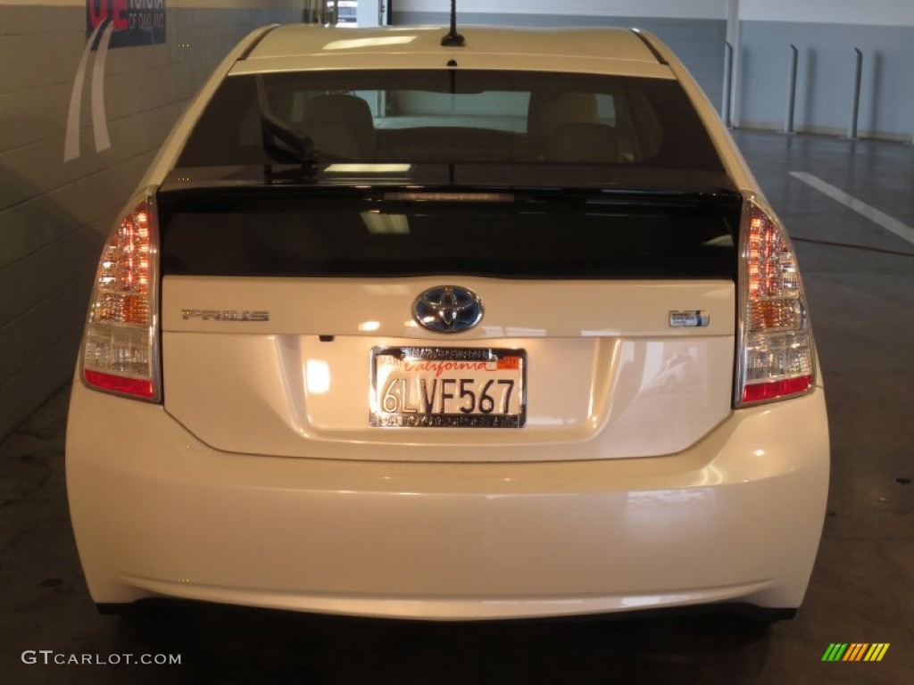 2010 Prius Hybrid IV - Blizzard White Pearl / Bisque photo #4