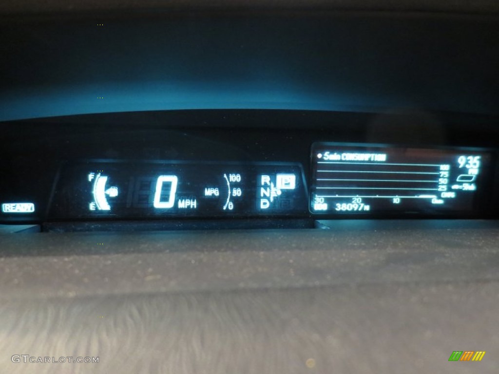 2010 Prius Hybrid IV - Blizzard White Pearl / Bisque photo #26